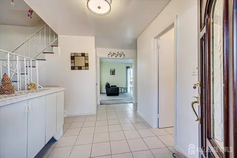 10 Pendleton Pl, Edison, NJ 08820 photo 6