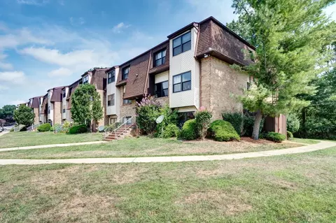 1947 Raspberry Ct, Edison, NJ 08817 photo 4