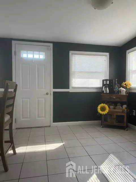 36 Albert Dr, Sayreville, NJ 08859 photo 10