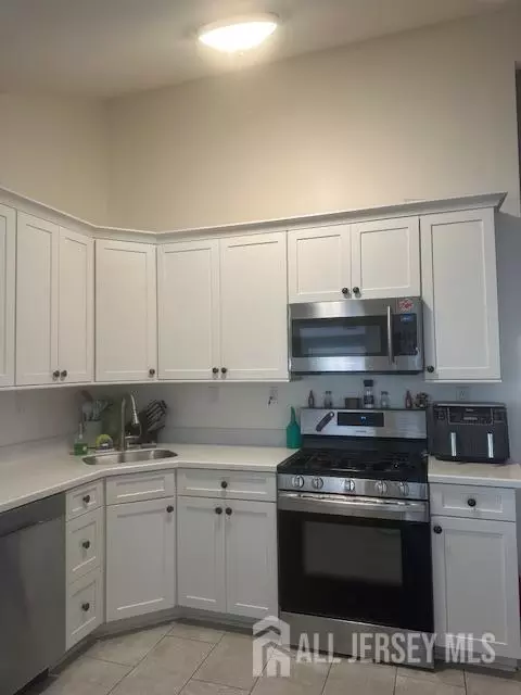 36 Albert Dr, Sayreville, NJ 08859 photo 7