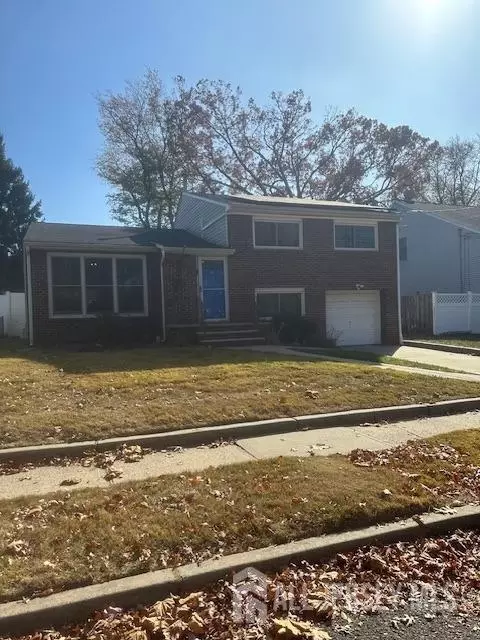 36 Albert Dr, Sayreville, NJ 08859 photo 1