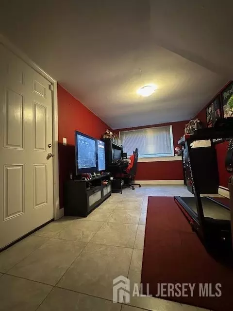 36 Albert Dr, Sayreville, NJ 08859 photo 26