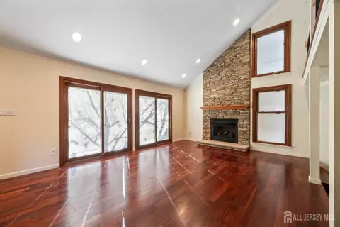 57 Westgate Dr, Edison, NJ 08820 photo 6