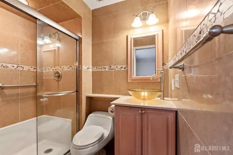 57 Westgate Dr, Edison, NJ 08820 photo 13