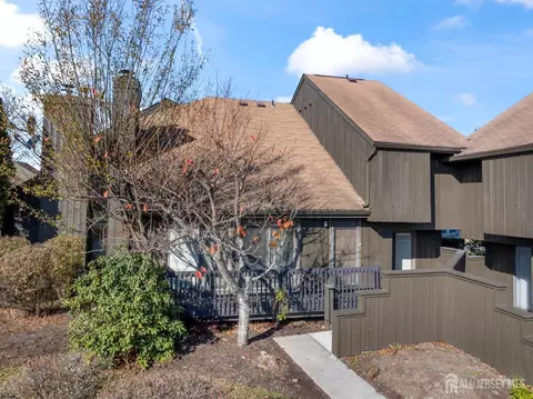 57 Westgate Dr, Edison, NJ 08820 photo 2