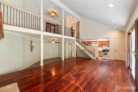57 Westgate Dr, Edison, NJ 08820 photo 5