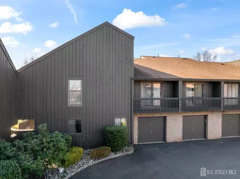 57 Westgate Dr, Edison, NJ 08820 photo 18