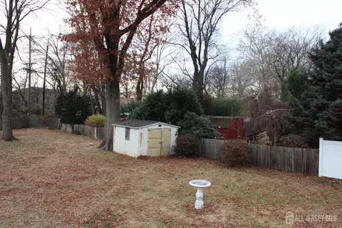 84 Macarthur Dr, Edison, NJ 08837 photo 36