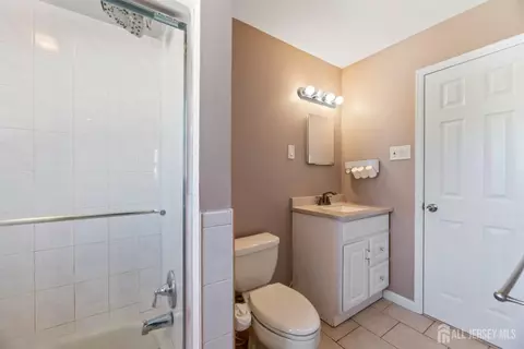 17 Sulliman Rd, Edison, NJ 08817 photo 19