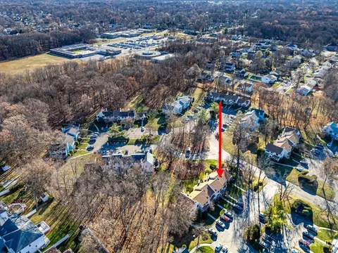 605 Maplecrest Rd W, Edison, NJ 08820 photo 37