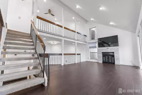 171 Westgate Dr, Edison, NJ 08820 photo 7