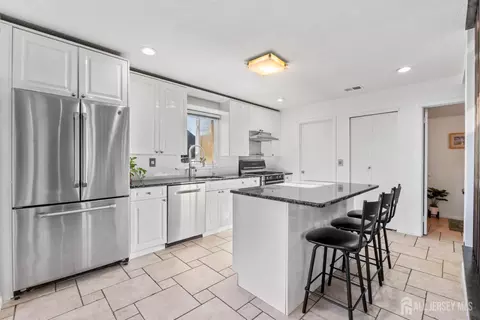 171 Westgate Dr, Edison, NJ 08820 photo 21
