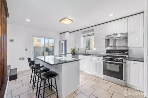171 Westgate Dr, Edison, NJ 08820 photo 17
