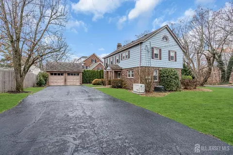 3 Edgemere Dr, Matawan, NJ 07747 photo 34