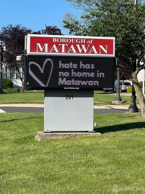 3 Edgemere Dr, Matawan, NJ 07747 photo 40