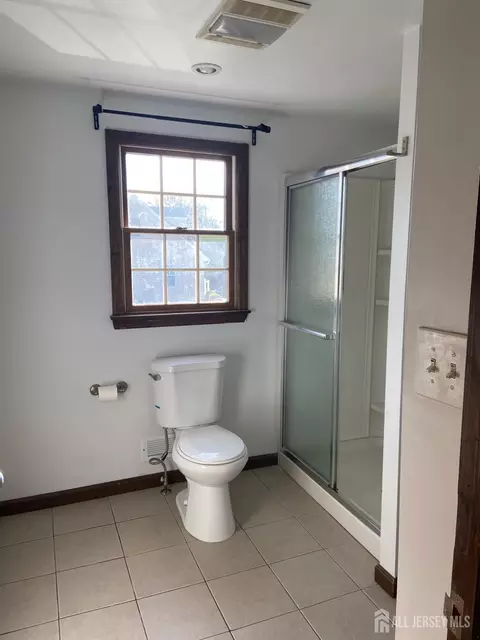 2 Walnut St, Edison, NJ 08817 photo 21