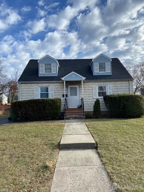 2 Walnut St, Edison, NJ 08817 photo 1