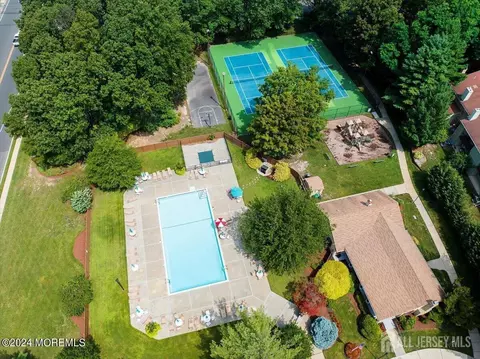 259 Grassmere Ct, Aberdeen, NJ 07747 photo 34