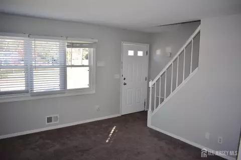 200 2nd St, Middlesex, NJ 08846 photo 4