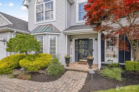 29 Paceview Dr, Howell, NJ 07731 photo 16