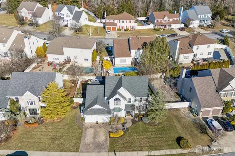 29 Paceview Dr, Howell, NJ 07731 photo 4