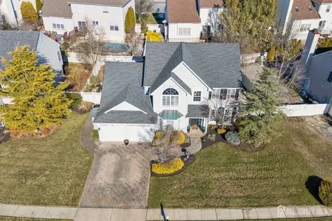 29 Paceview Dr, Howell, NJ 07731 photo 1