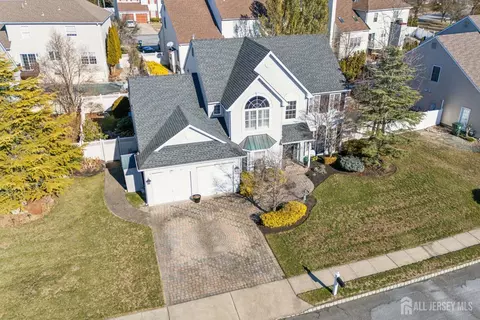 29 Paceview Dr, Howell, NJ 07731 photo 2