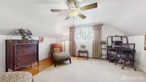 27 Timber Rd, Edison, NJ 08820 photo 15
