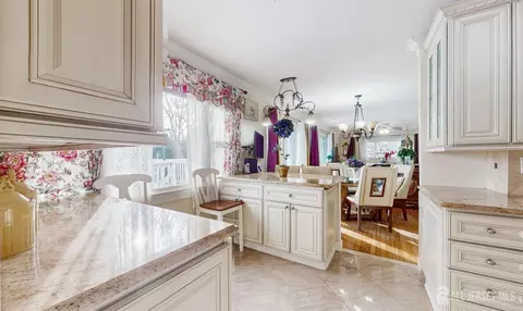 27 Timber Rd, Edison, NJ 08820 photo 8