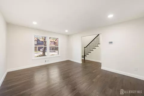 47 Teaberry Dr, Edison, NJ 08820 photo 14