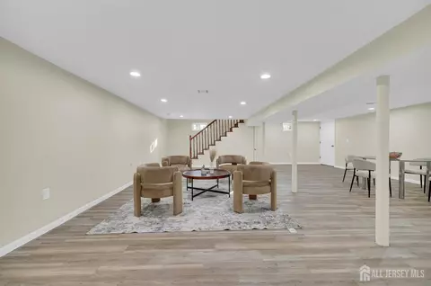 176 Easy St, Edison, NJ 08817 photo 30