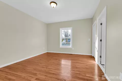 176 Easy St, Edison, NJ 08817 photo 11