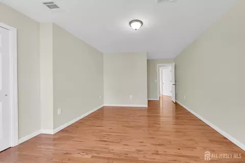 176 Easy St, Edison, NJ 08817 photo 38
