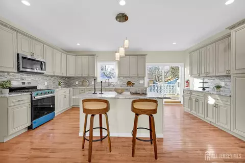 176 Easy St, Edison, NJ 08817 photo 22