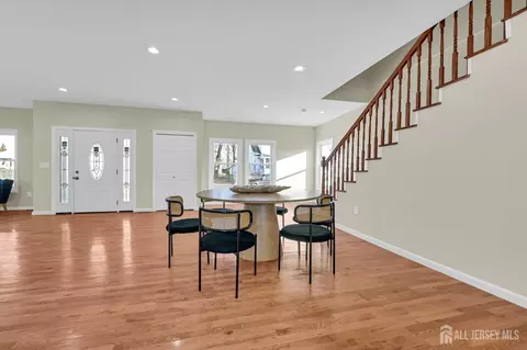 176 Easy St, Edison, NJ 08817 photo 17