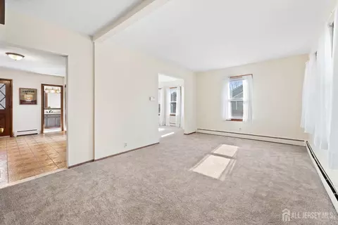 112 Coleman St, Middlesex, NJ 08846 photo 3