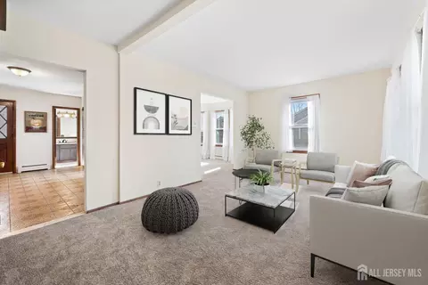 112 Coleman St, Middlesex, NJ 08846 photo 2