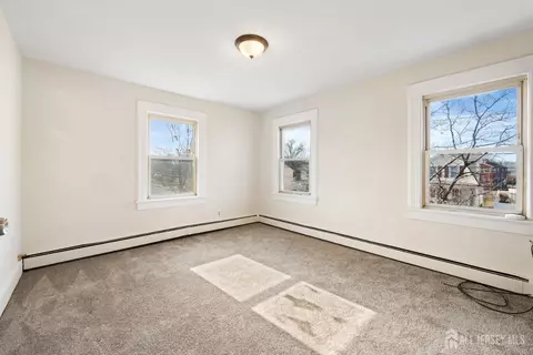 112 Coleman St, Middlesex, NJ 08846 photo 11