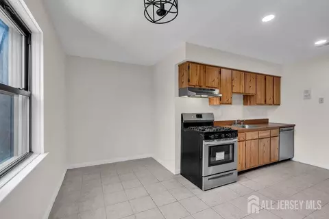 1610 Raspberry Ct, Edison, NJ 08817 photo 6