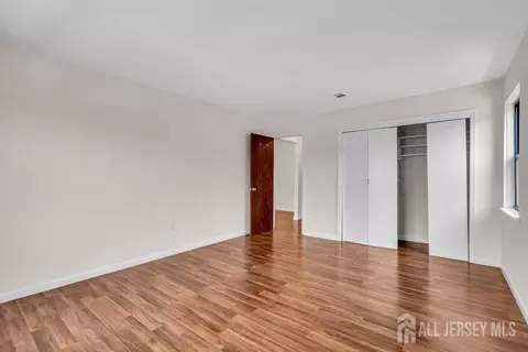 1610 Raspberry Ct, Edison, NJ 08817 photo 12