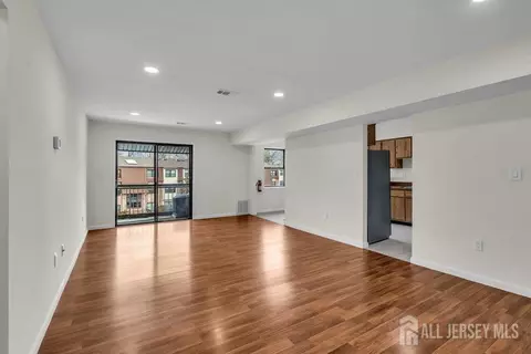 1610 Raspberry Ct, Edison, NJ 08817 photo 3