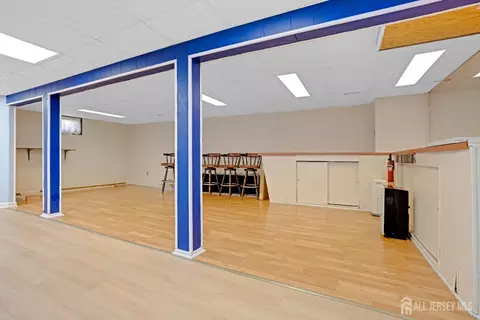 7 Robin Rd, Edison, NJ 08820 photo 40