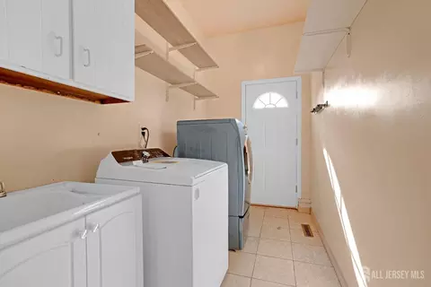 7 Robin Rd, Edison, NJ 08820 photo 34
