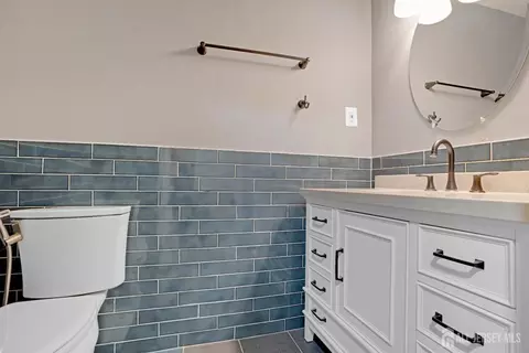 7 Robin Rd, Edison, NJ 08820 photo 22