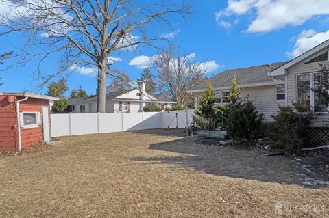 7 Robin Rd, Edison, NJ 08820 photo 51