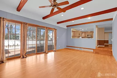 7 Robin Rd, Edison, NJ 08820 photo 12