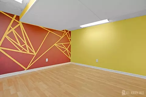 7 Robin Rd, Edison, NJ 08820 photo 41