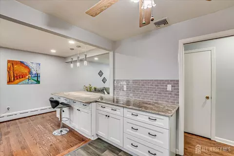 149 Vineyard Rd, Edison, NJ 08817 photo 16