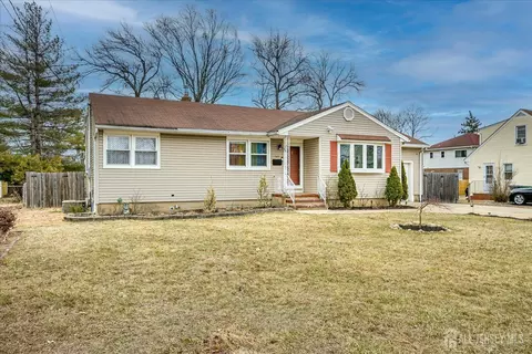 149 Vineyard Rd, Edison, NJ 08817 photo 2
