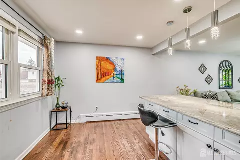 149 Vineyard Rd, Edison, NJ 08817 photo 12